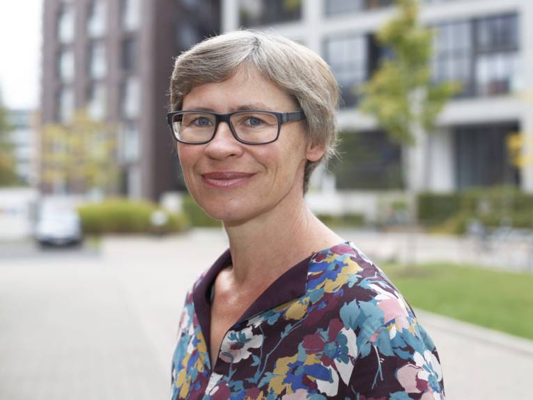 Porträt einer Frau.